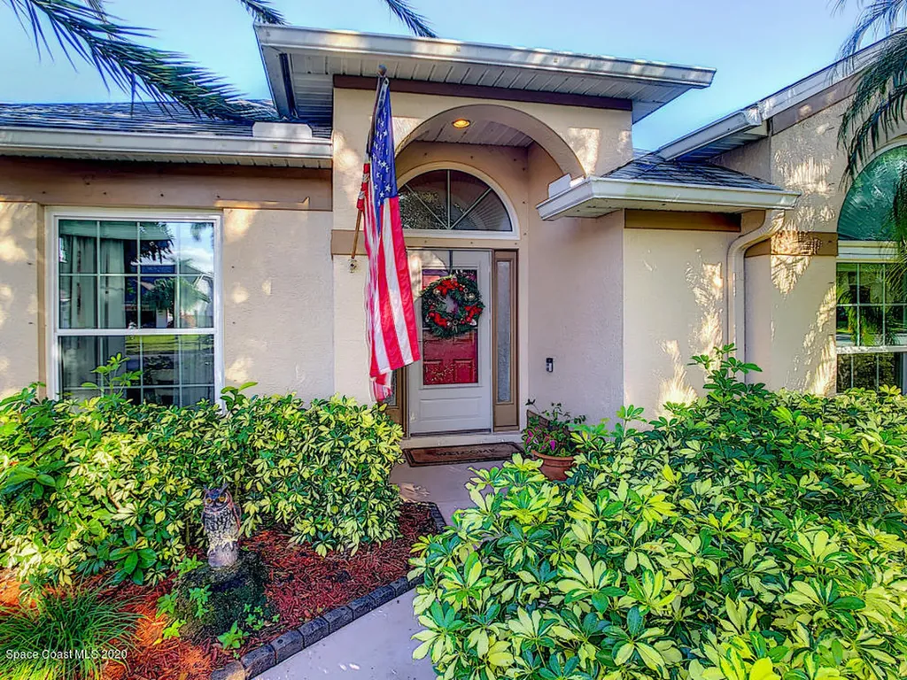 3725 Starlight Avenue Merritt Island FL 32953