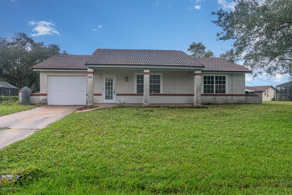 400 Lisa Road NE Palm Bay FL 32907