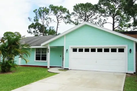 581 David Circle SW Palm Bay FL 32908