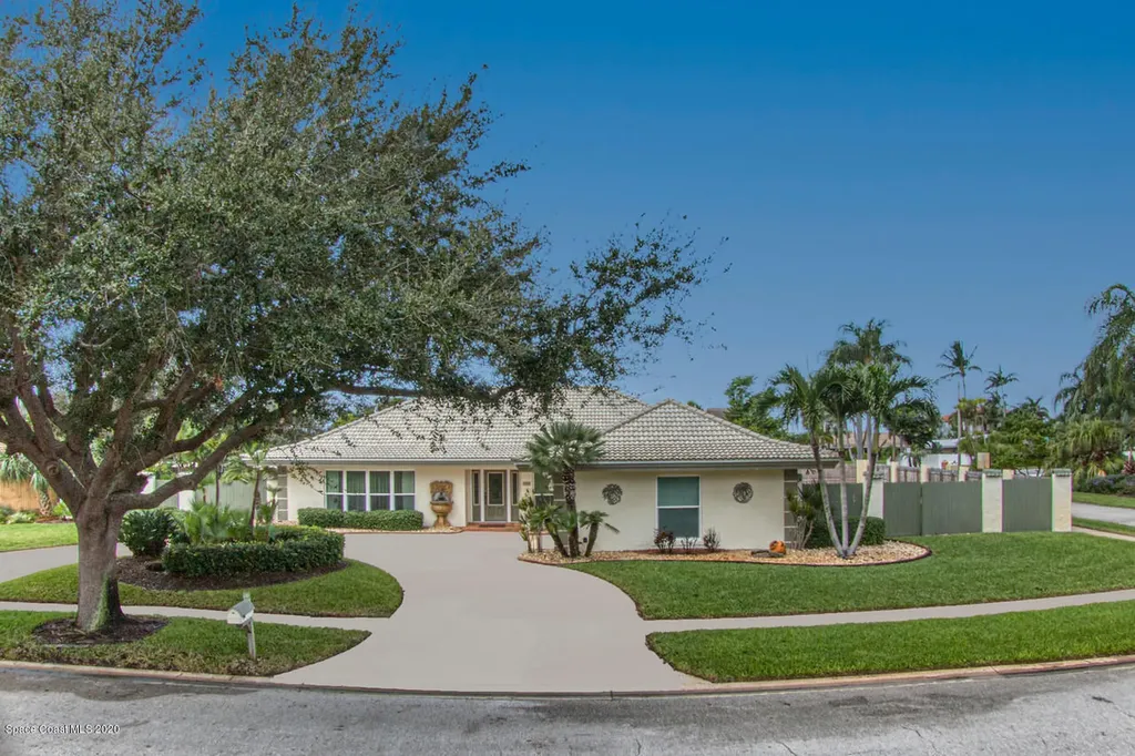 585 Rio Casa Drive S Indialantic FL 32903
