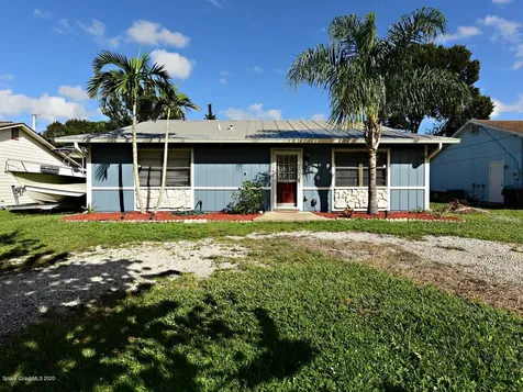 3266 3rd Street Vero Beach FL 32968