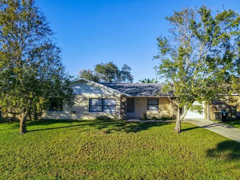 673 Fernandina Street NW Palm Bay FL 32907
