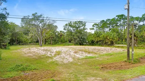 2510 Maple Street Melbourne FL 32904