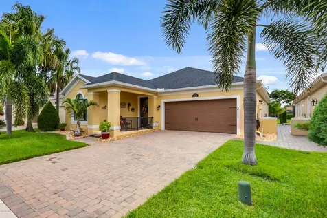 8531 Strom Park Drive Melbourne FL 32940