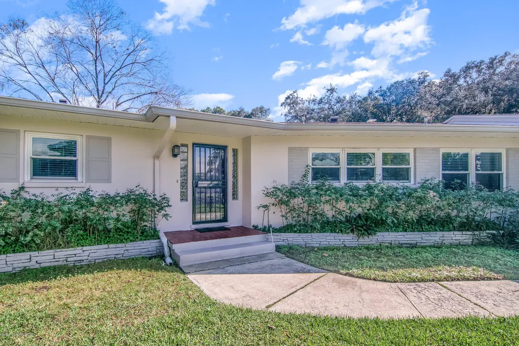 1501 S Park Avenue Titusville FL 32780