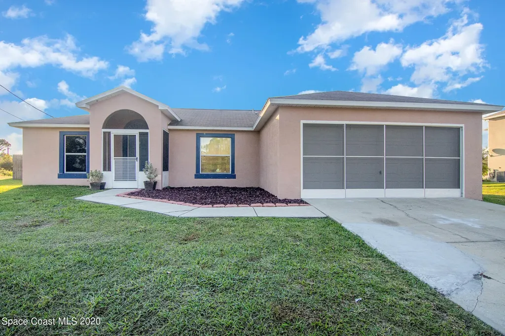 2998 Hester Avenue SE Palm Bay FL 32909