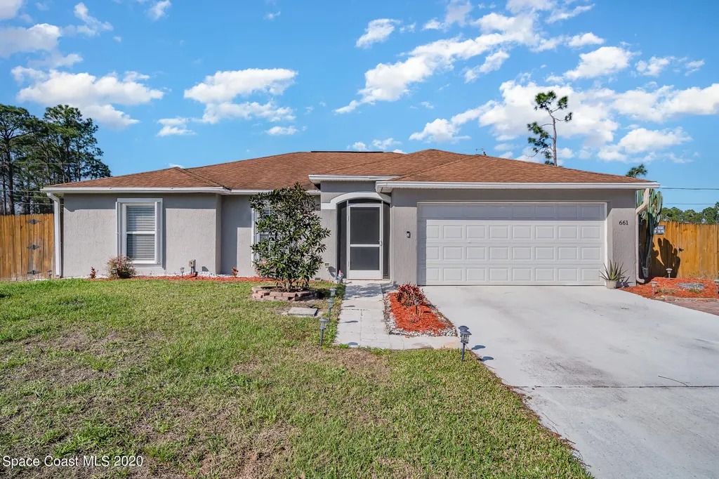 661 Cardinal Street SE Palm Bay FL 32909