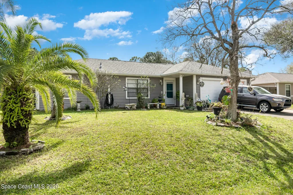 1042 Utah Street SE Palm Bay FL 32909
