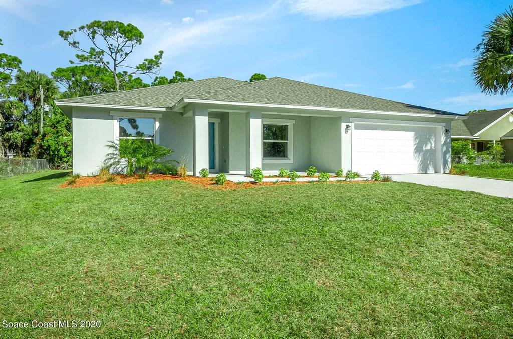 1731 Nandina Court NW Palm Bay FL 32907