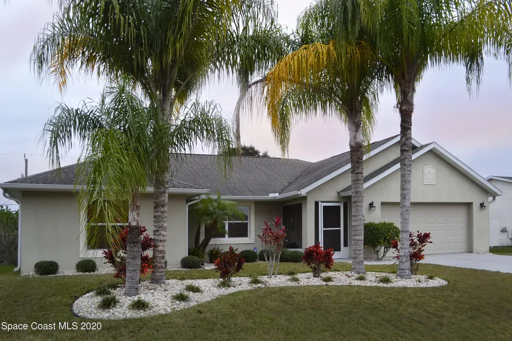 635 Rostock Circle NW Palm Bay FL 32907