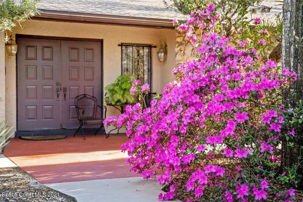 1115 Sand Pine Circle Titusville FL 32796