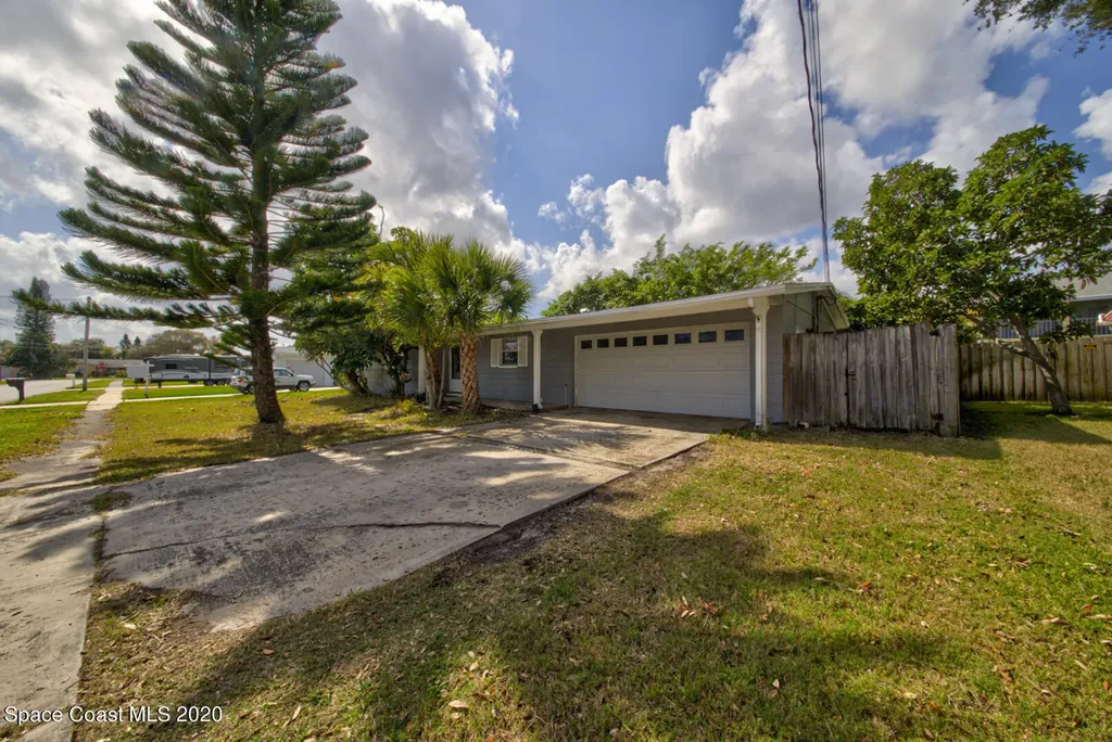 1005 Casa Blanca Drive Merritt Island FL 32953