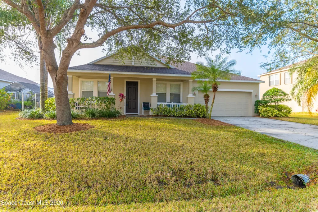 1040 Douglas Street SE Palm Bay FL 32909