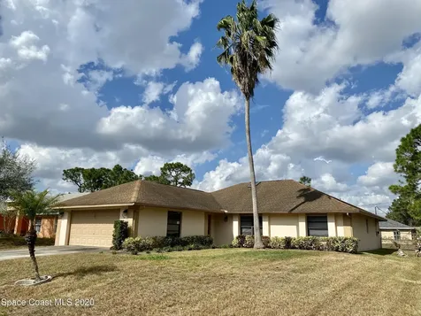 1579 Napanee Street NW Palm Bay FL 32907