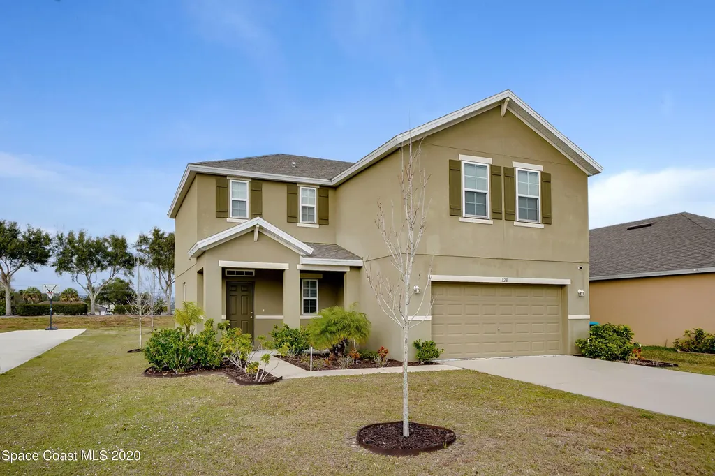 128 Alamere Drive SW Palm Bay FL 32908