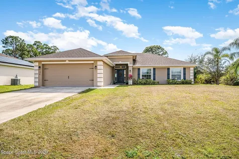 1876 Fairlight Street NW Palm Bay FL 32907