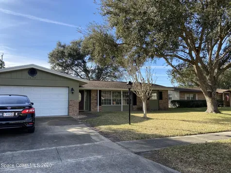 1670 W Carriage Drive Titusville FL 32796