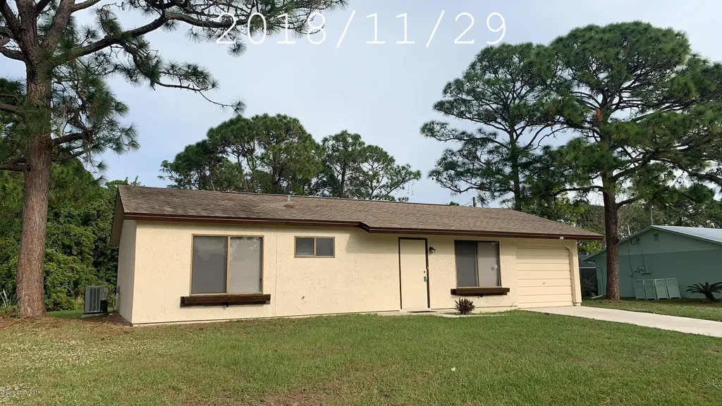 1403 Mackay Avenue SE Palm Bay FL 32909