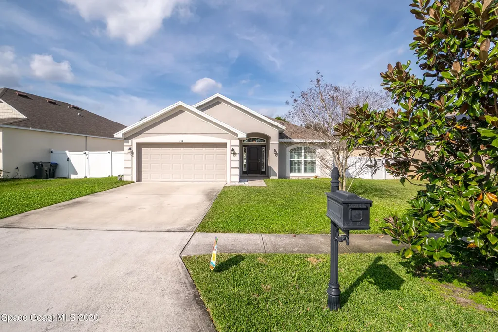 154 Breakaway Trail Titusville FL 32780