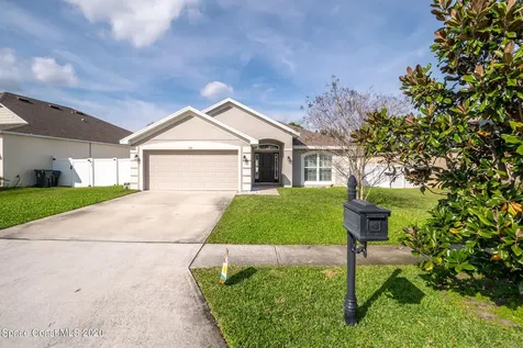 154 Breakaway Trail Titusville FL 32780