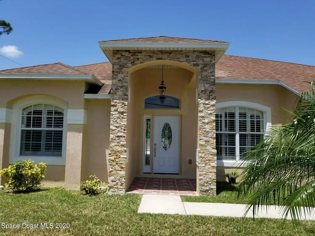 1550 San Filippo Drive SE Palm Bay FL 32909