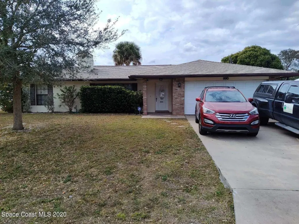 880 Cayuga Avenue NE Palm Bay FL 32905