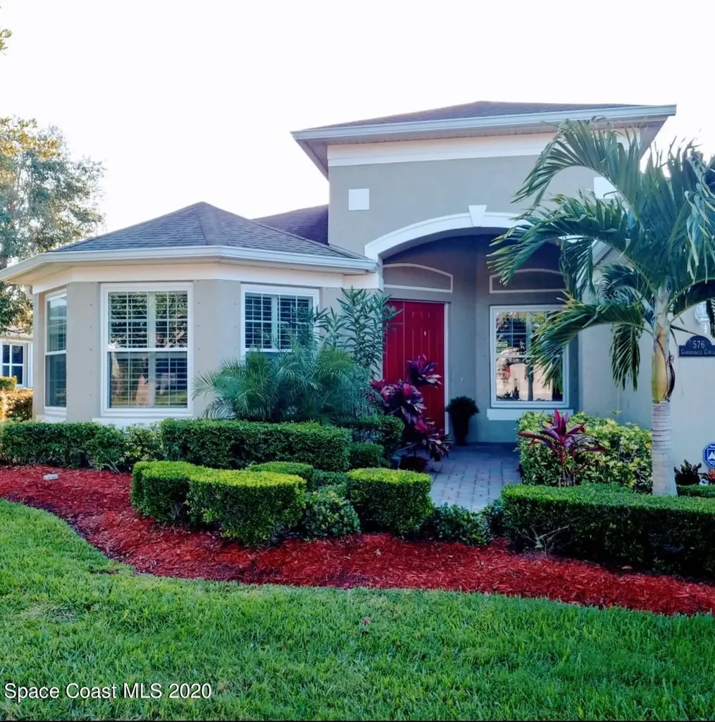 576 Gardendale Circle SE Palm Bay FL 32909