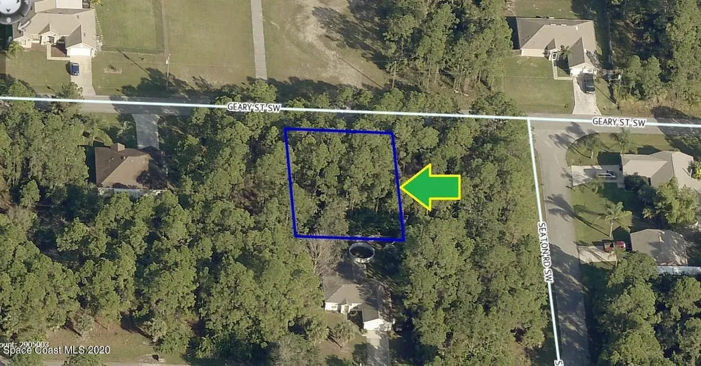914 Geary Street SW Palm Bay FL 32908