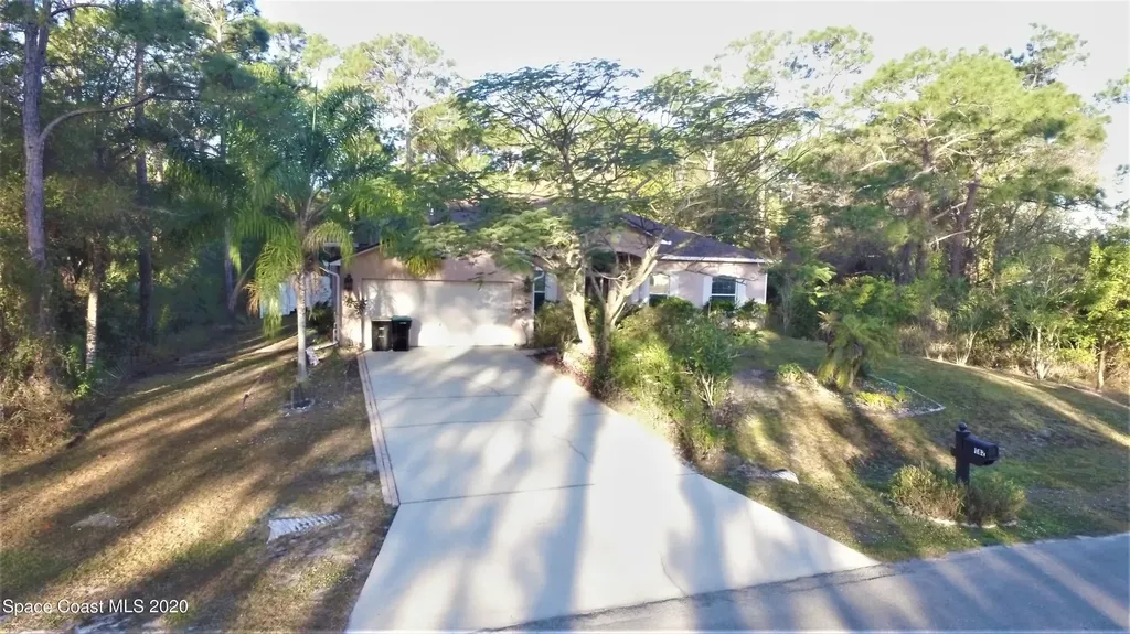 182 Shalimar Avenue NW Palm Bay FL 32907