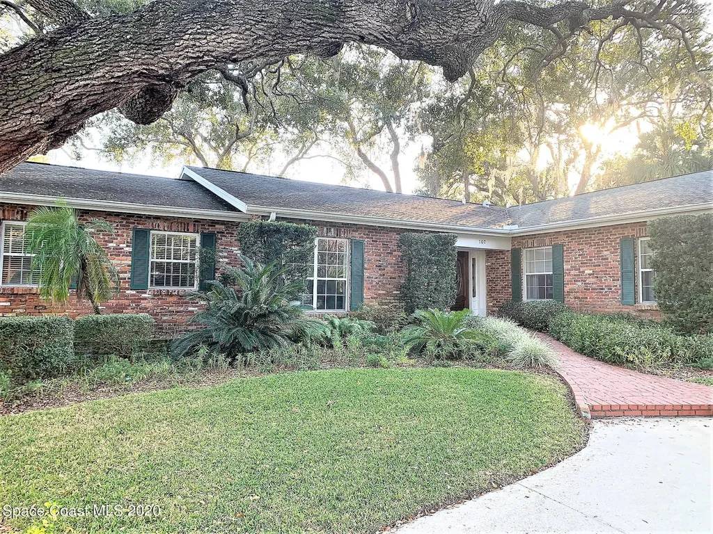 107 N Twin Lakes Road Cocoa FL 32926