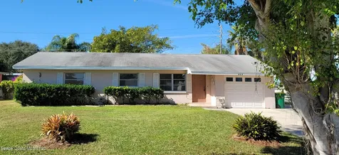 425 4th Place Merritt Island FL 32953