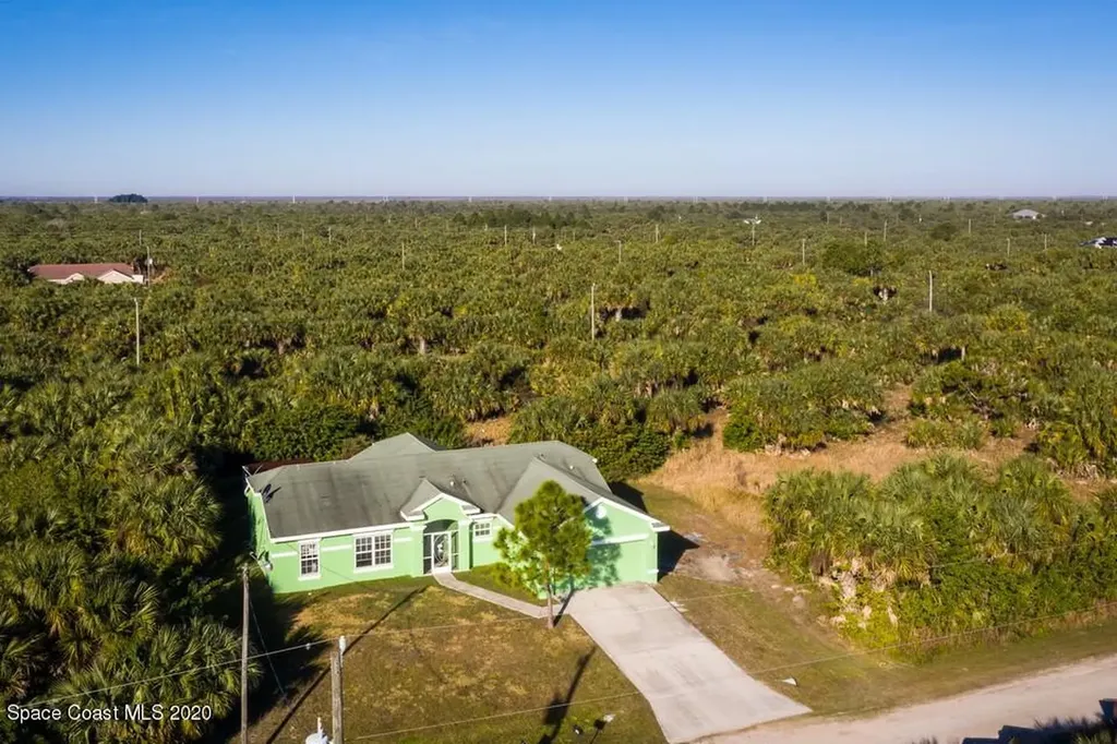 3334 Sparrow Avenue SW Palm Bay FL 32908