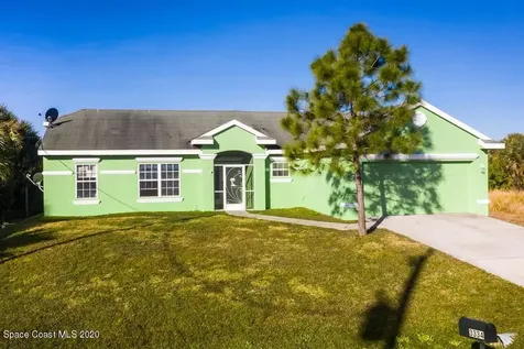 3334 Sparrow Avenue SW Palm Bay FL 32908