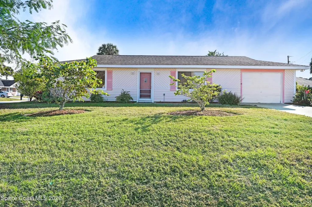 548 Delmonico Street NE Palm Bay FL 32907
