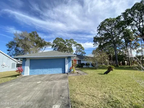 1655 Earlham Avenue NW Palm Bay FL 32907