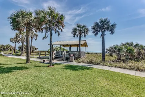 517 Mcguire Boulevard Indian Harbour Beach FL 32937