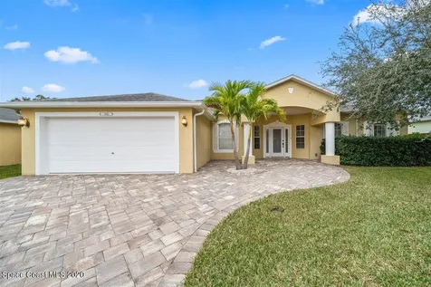 1692 Laramie Circle Melbourne FL 32940
