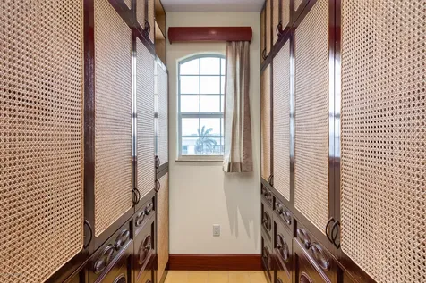 1325 S Miramar Avenue Indialantic FL 32903