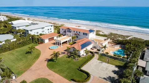 1325 S Miramar Avenue Indialantic FL 32903