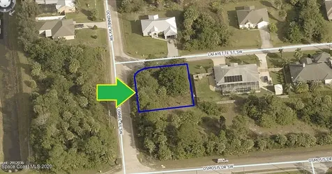 596 Lafayette Street SW Palm Bay FL 32908
