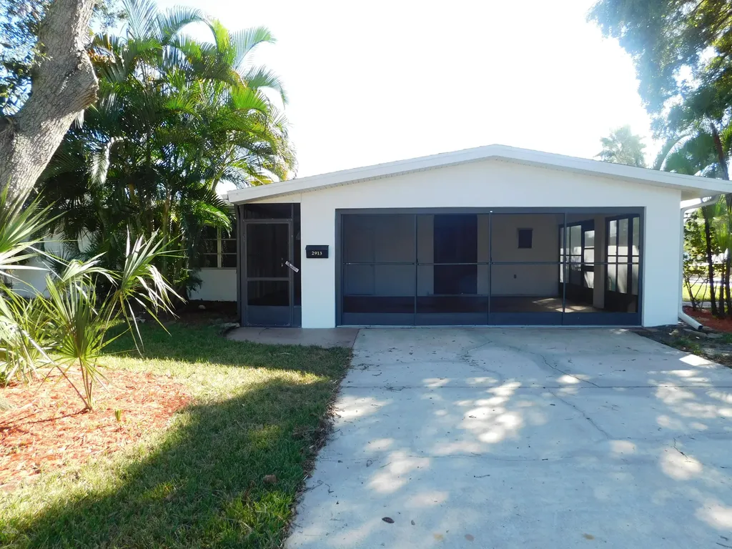 2913 Bayeux Avenue Melbourne FL 32935