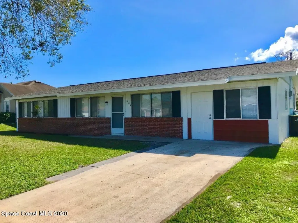 1580 Charles Boulevard NE Palm Bay FL 32907