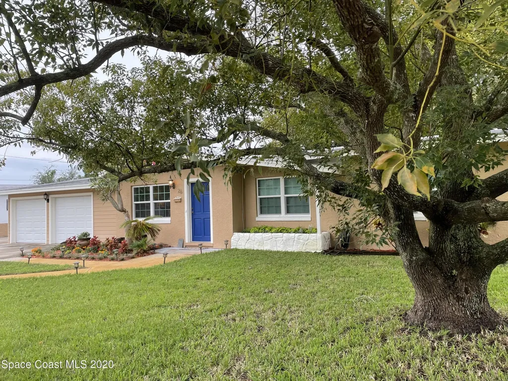 26 Garnet Avenue Titusville FL 32796