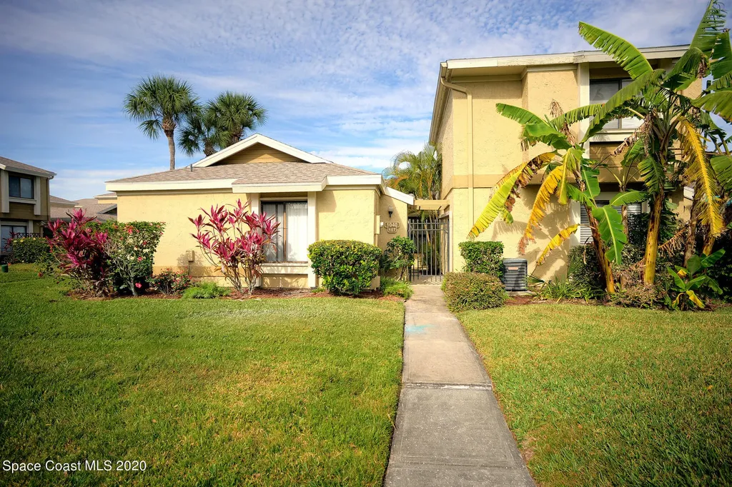 1040 Abada Court NE Palm Bay FL 32905