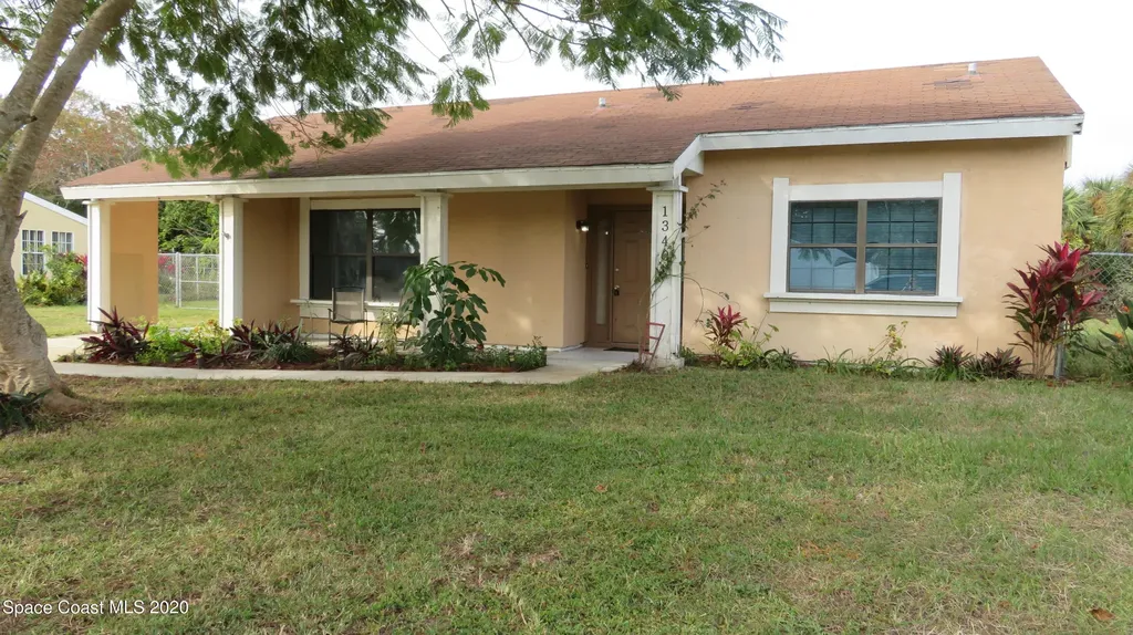 1340 Nolan Street NE Palm Bay FL 32907