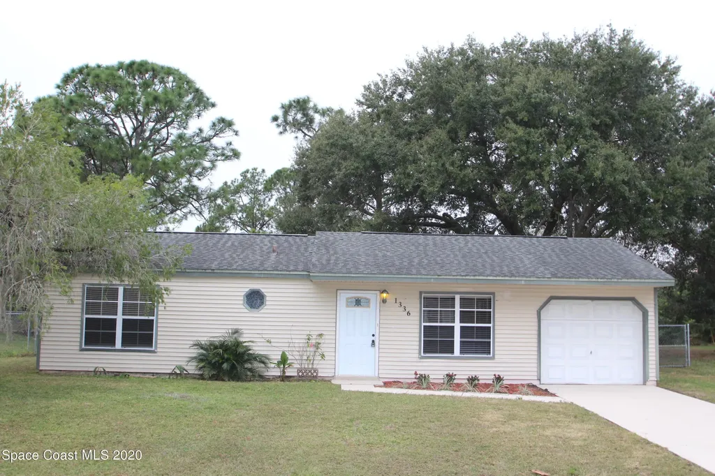 1336 Zanzibar Road SE Palm Bay FL 32909