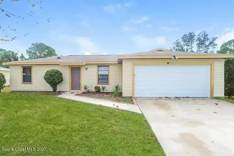 962 Serenade Street NW Palm Bay FL 32907