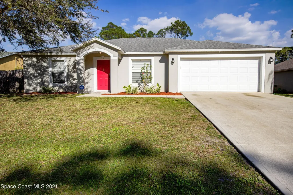 873 Santo Domingo Avenue SW Palm Bay FL 32908
