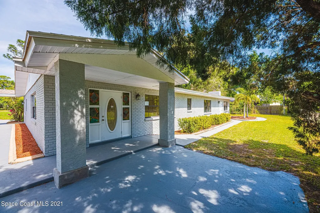5870 N Courtenay Parkway Merritt Island FL 32953