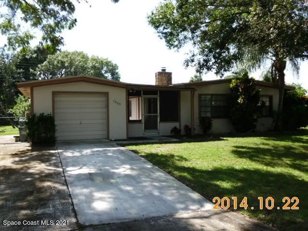 7585 Mimosa Avenue Melbourne FL 32904